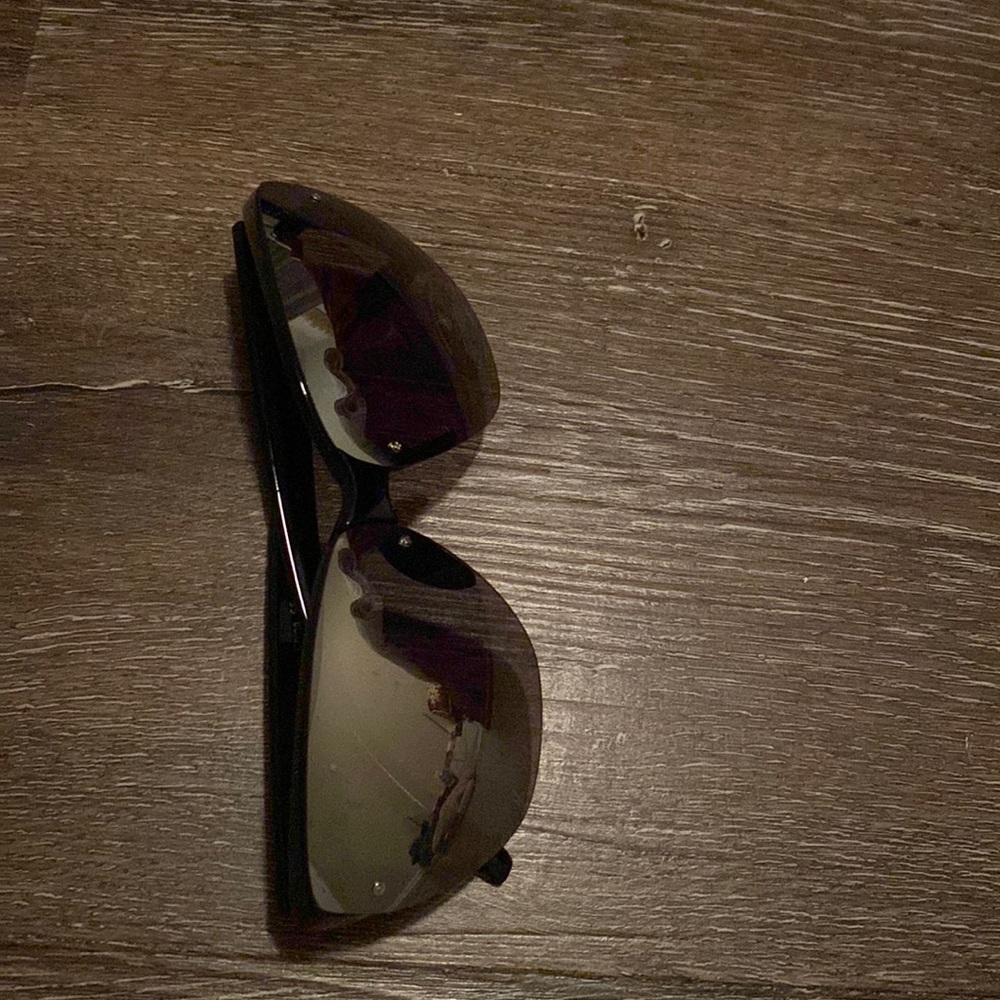 Used but in good condition sunglasses
